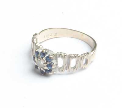 GOLD RING