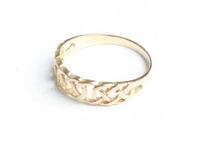 GOLD RING