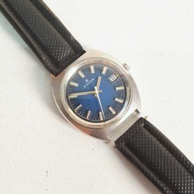 WRISTWATCH