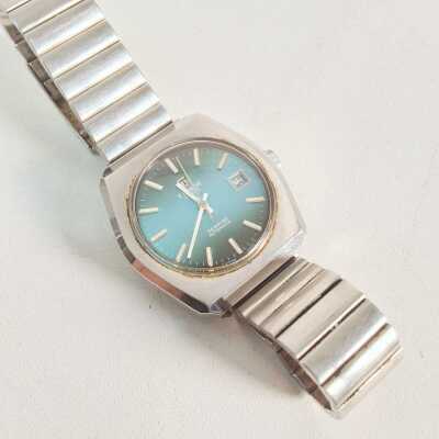 WRISTWATCH