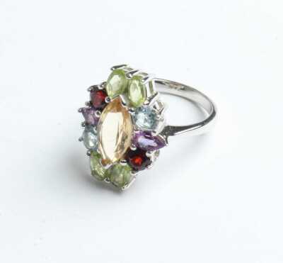 SILVER RING