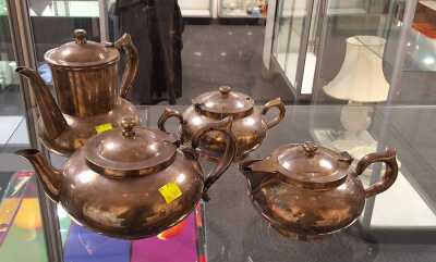 THE PERFECT TEA-POT