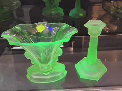 URANIUM GLASS