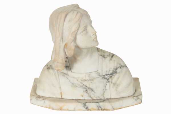 MARBLE BUST