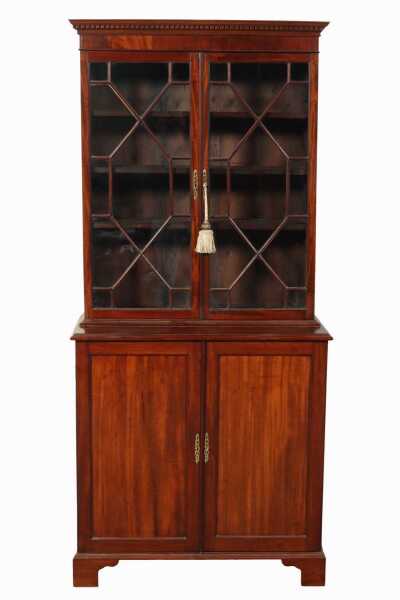 PETITE BOOKCASE