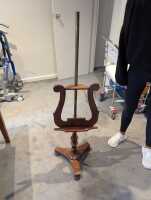 MUSIC STAND - 4