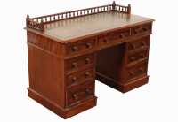 KNEEHOLE DESK - 2