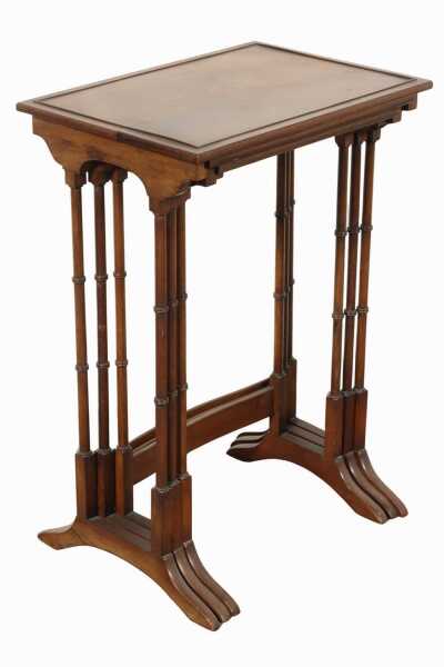 NEST OF TABLES