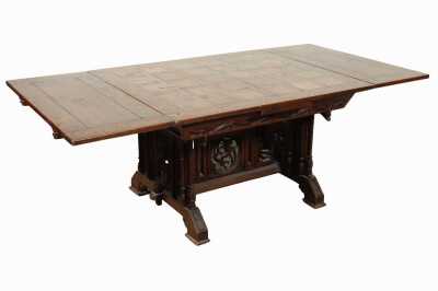 EXTENSION DINING TABLE