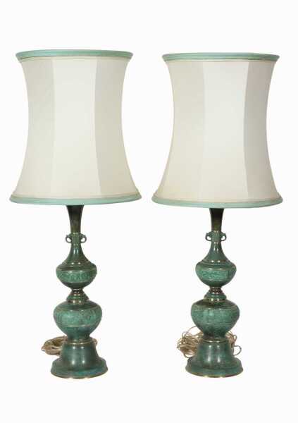 PAIR OF TABLE LAMPS