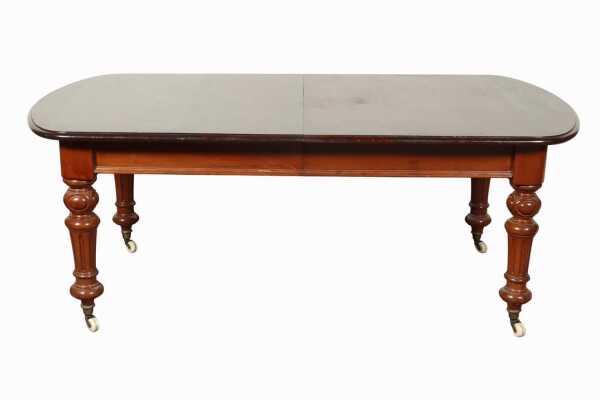 EXTENSION DINING TABLE