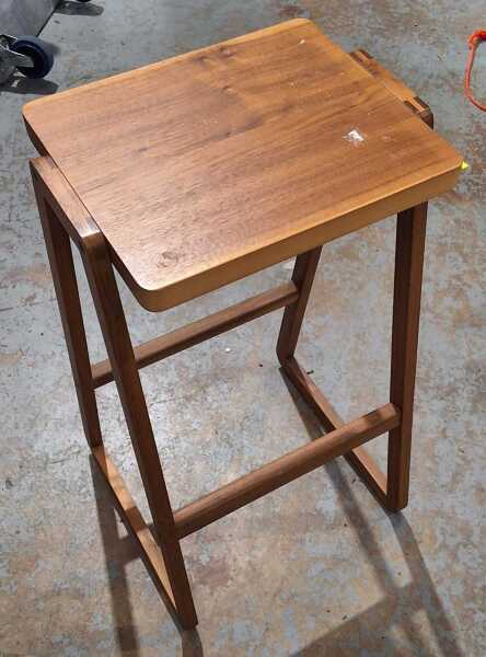 STOOL