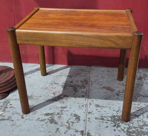 SIDE TABLE