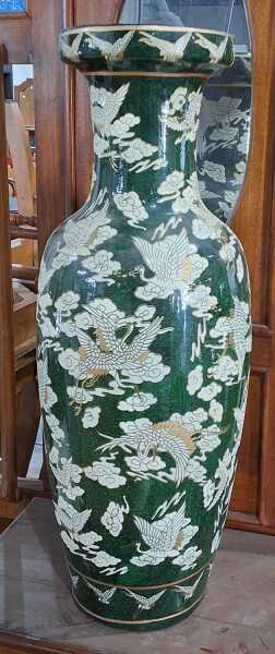 FLOOR VASE