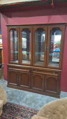DISPLAY CABINET