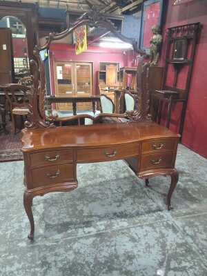 DRESSING TABLE