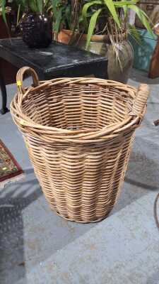 CANE BASKET
