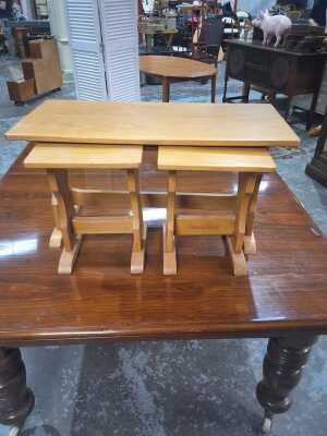 NEST OF TABLES