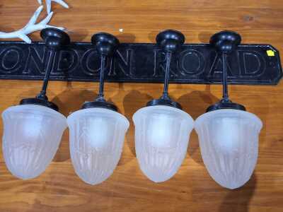 PENDANT LIGHTS