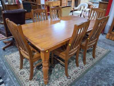 DINING SUITE