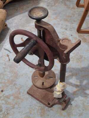 DRILL PRESS