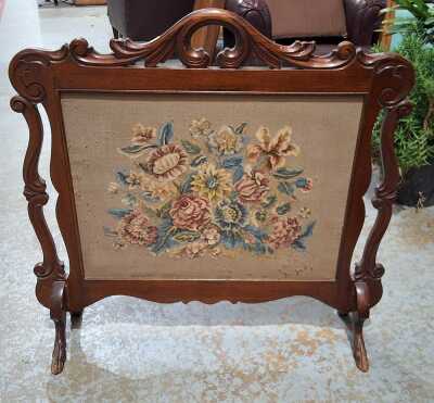 FIRE SCREEN