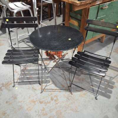 PATIO SET