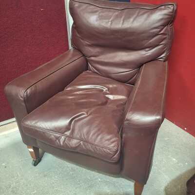 ARM CHAIR