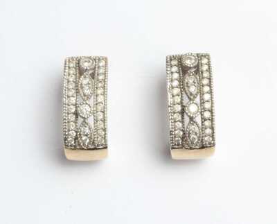 GOLD & DIAMOND EARRINGS