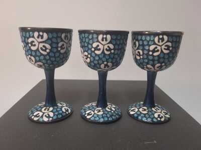 CORDIAL GLASSES