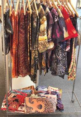 ABORIGINAL ART TEXTILES