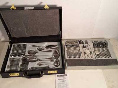 CUTLERY SET