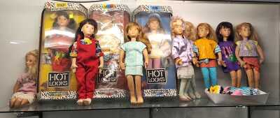 HOT LOOKS DOLLS