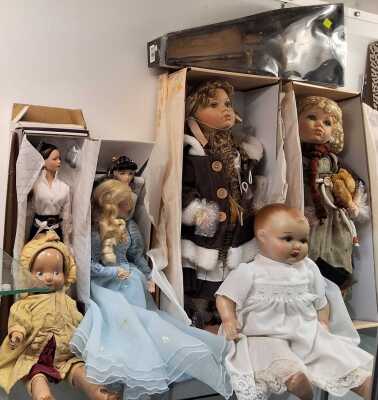 CHILDREN'S DOLLS