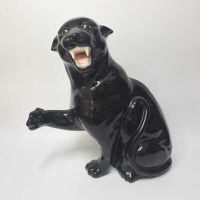 BLACK PANTHER
