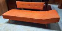 DAY BED