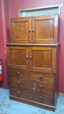 LINEN PRESS