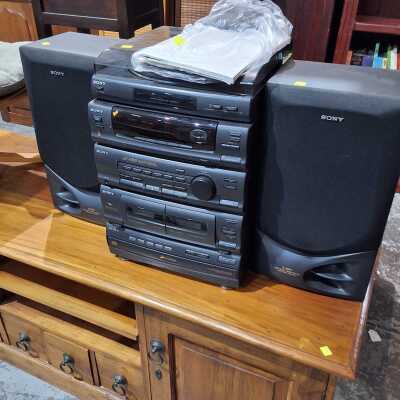 AUDIO SYSTEM