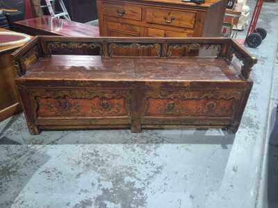 BENCH SEAT
