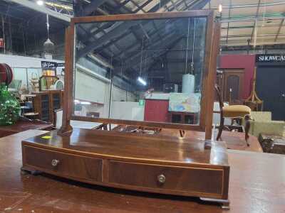 VANITY MIRROR