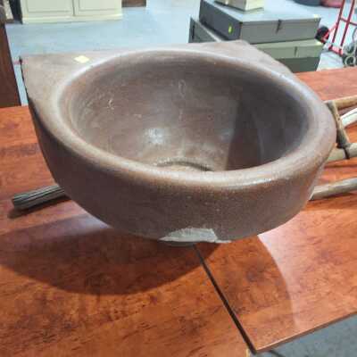 CERAMIC BASIN