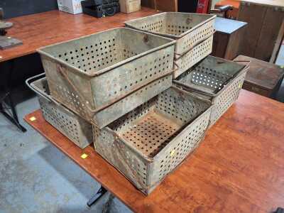 DIPPING TRAYS