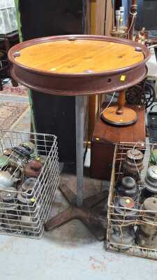 BAR TABLE