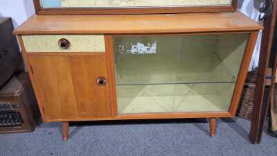 SIDEBOARD