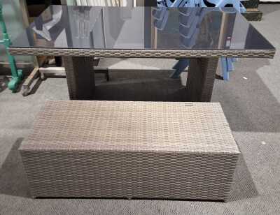 DINING SET