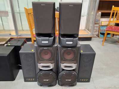 SPEAKERS