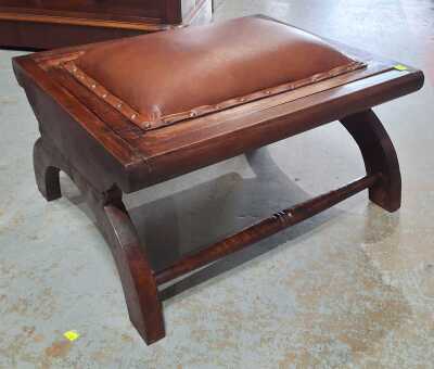FOOTSTOOL