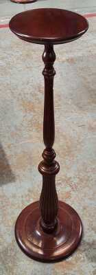 PEDESTAL