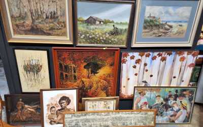 WALL DECOR