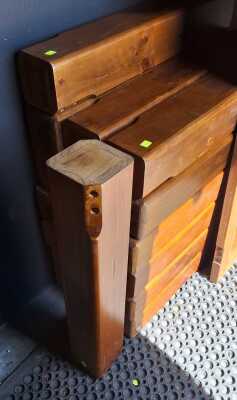 DOORS AND TABLE LEGS